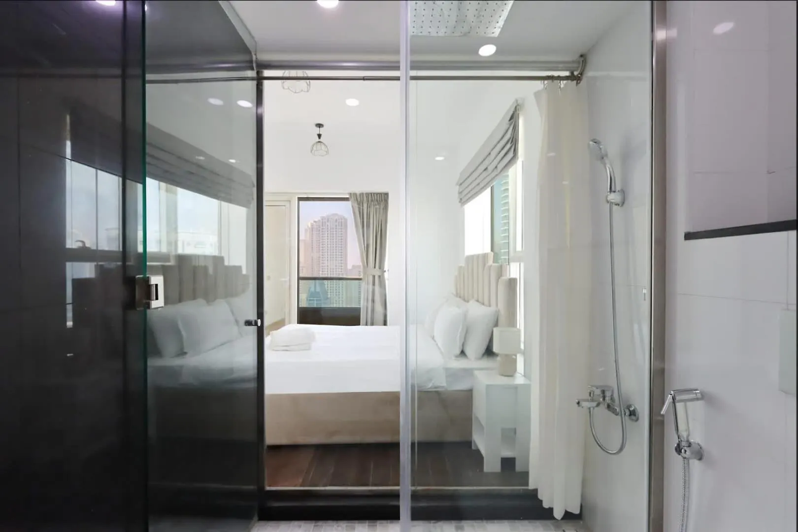 Apartment Livbnb- 3Br With Marina Views In Manchester Tower Dubai United Arab Emirates