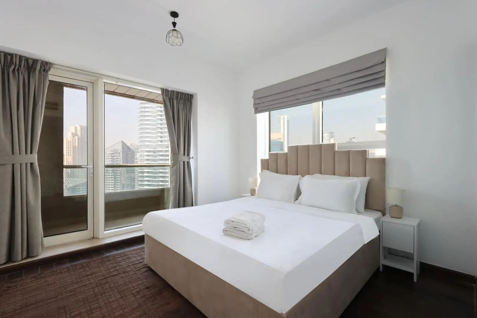 Livbnb- 3Br With Marina Views In Manchester Tower Dubai Appartement