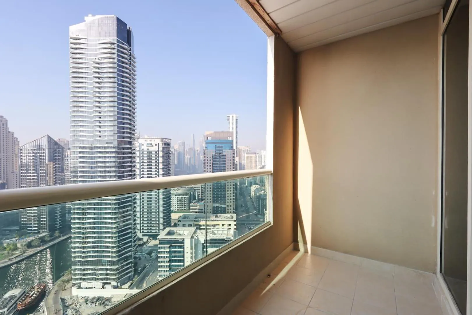 Appartement Livbnb- 3Br With Marina Views In Manchester Tower Dubai Verenigde Arabische Emiraten